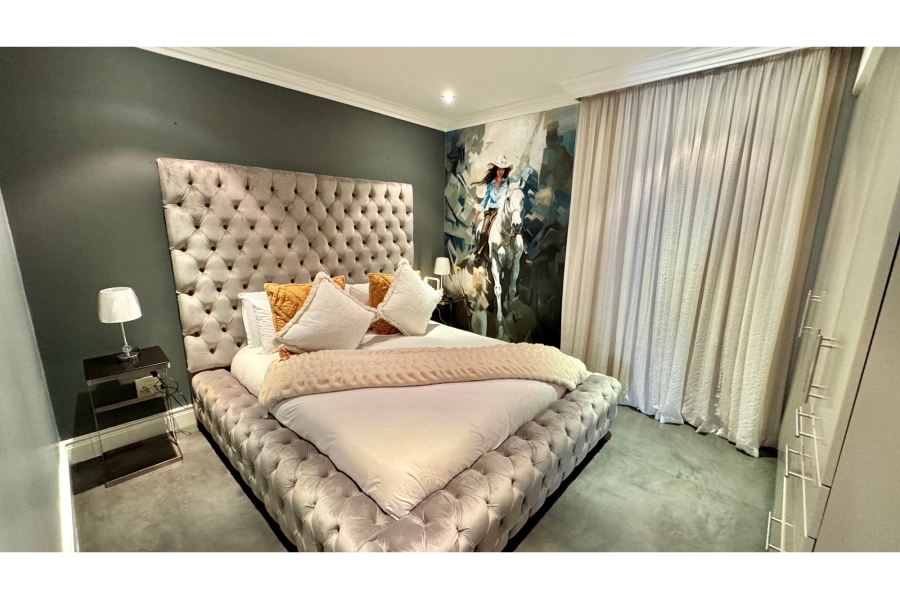 To Let 2 Bedroom Property for Rent in Green Point Western Cape